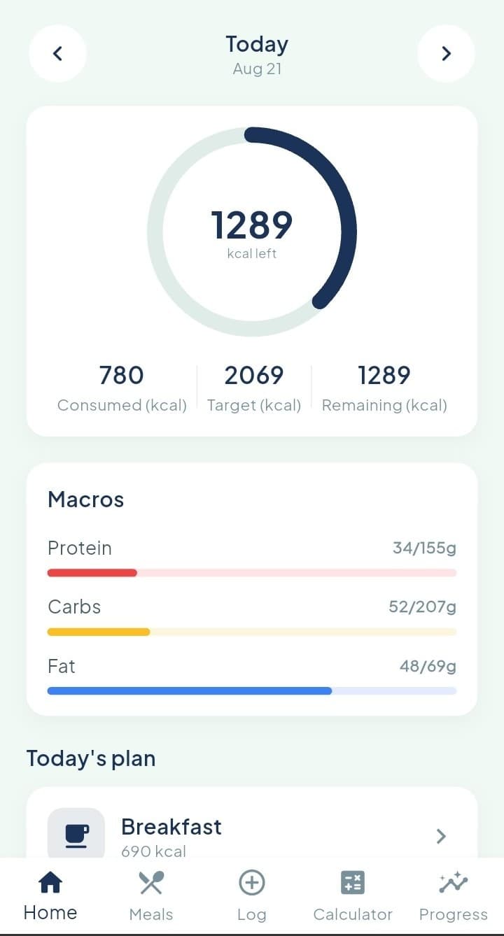 EatSmart home screen showing today's calories, macros and meal plan
